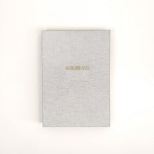 Charger l'image dans la galerie, Livre d'or / Guestbook 21x14,5cm (A5) tranches dorées